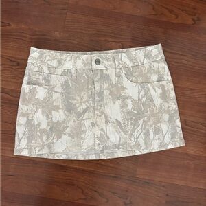 NWOT Hollister Camo Mini Skirt